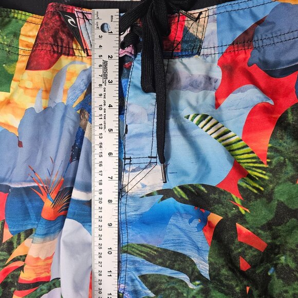 Ripcurl Mens Tropical Island Print Board shorts Size 34 - Picture 3 of 13
